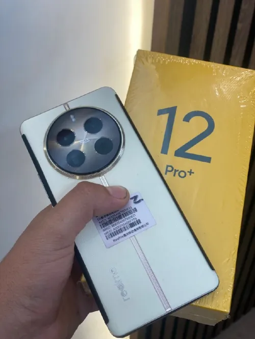 Realme 12 pro+