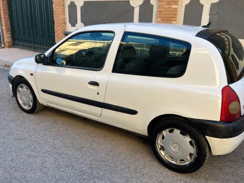 Renault Clio 2 2001 Clio 2