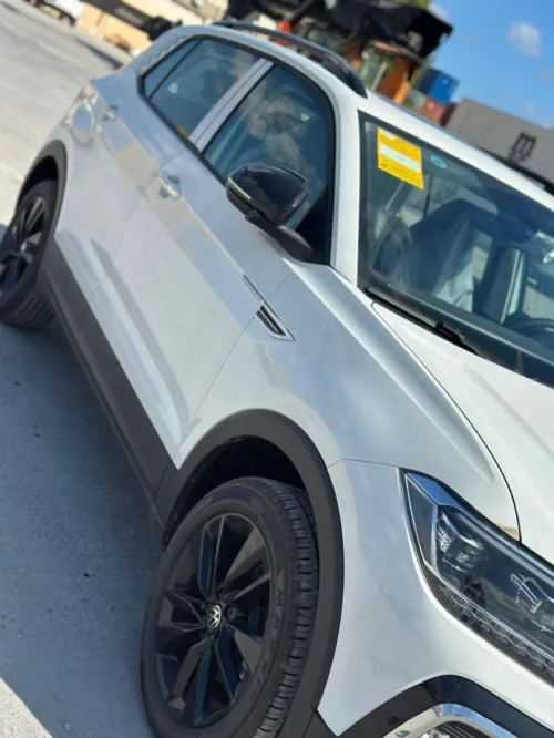 Volkswagen T-Cross 2025 R-line