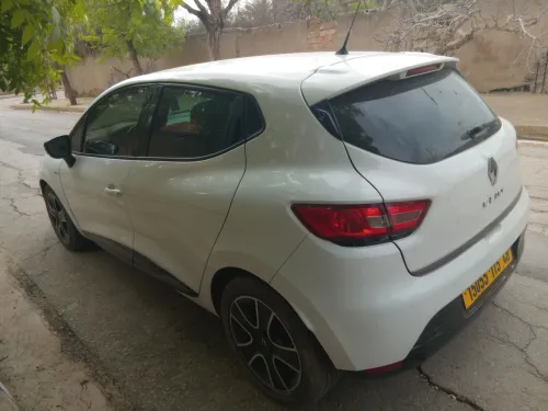 Renault Clio 4 2015 Limited