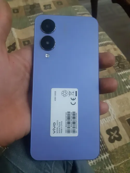 Vivo Y17s