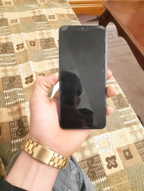 Vivo Y17s