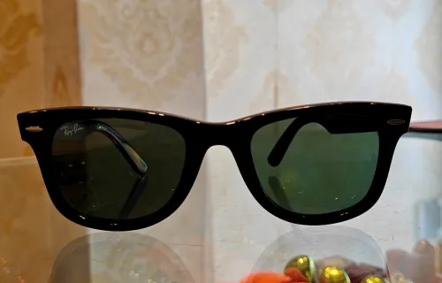 Ray-Ban wayfarer 
