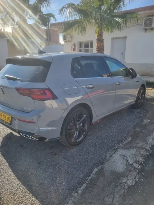 Volkswagen Golf 8 2025 R-Line