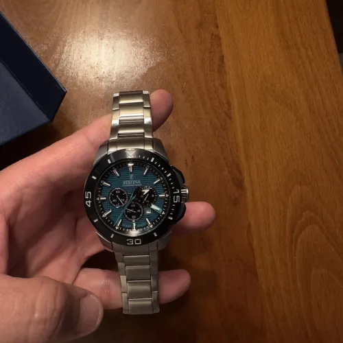 Fistena montre original 