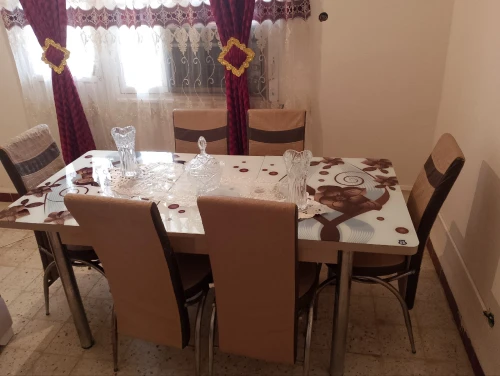 Table salle a mange turc 6 chaises