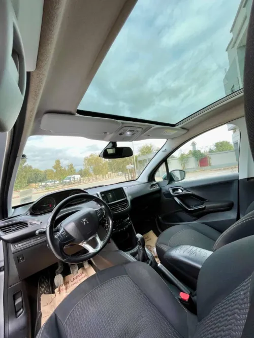 Peugeot 208 2019 Allure Facelift