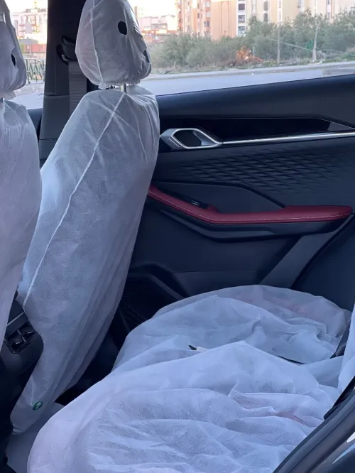 Geely Coolray 2025 