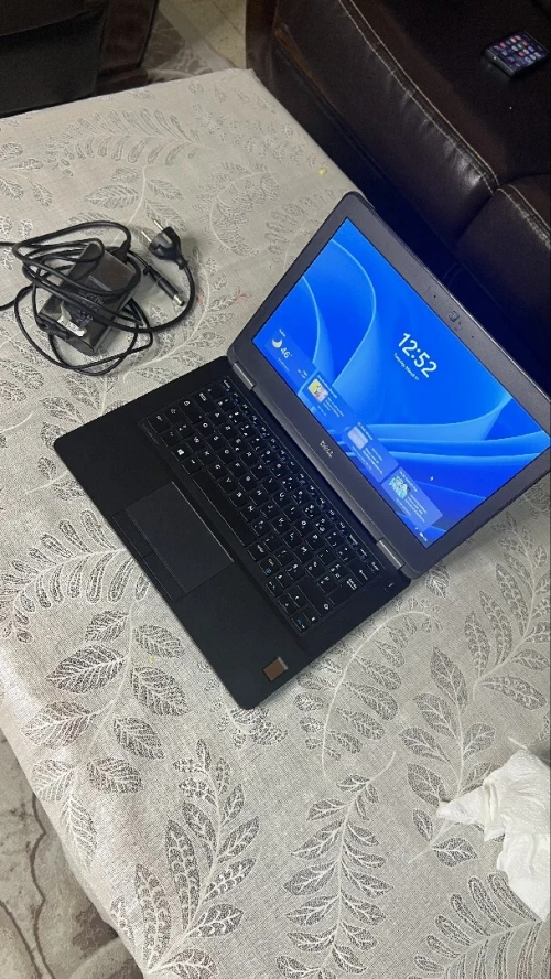 Dell latitude e5270