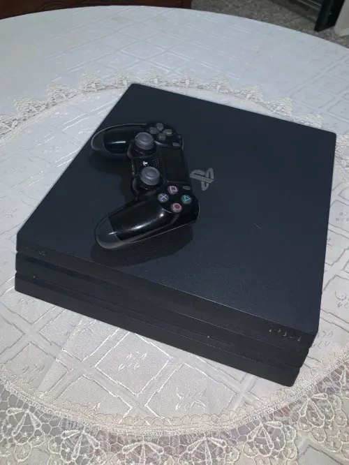 PS4 pro (1to)