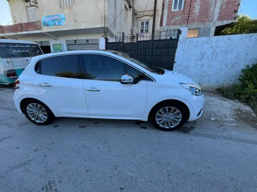 Peugeot 208 2019 Allure Facelift