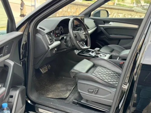 Audi Q5 2023 S line quattro