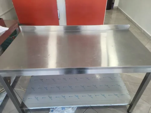 2 Table inox