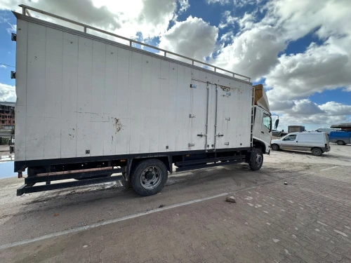 Hino 1221 2012