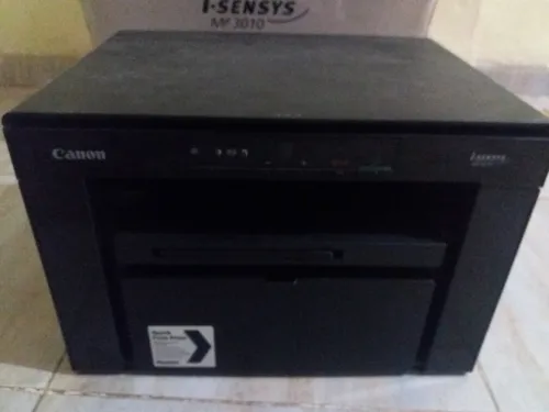 imprimente Canon  MF 3010