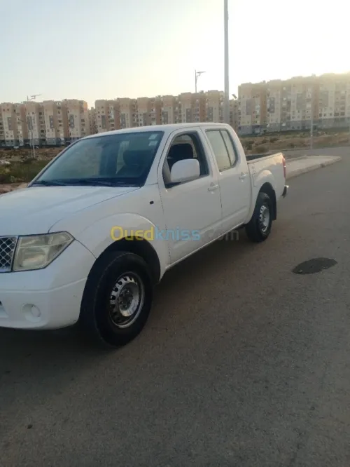 Nissan Navara 2012 Elegance 4x2