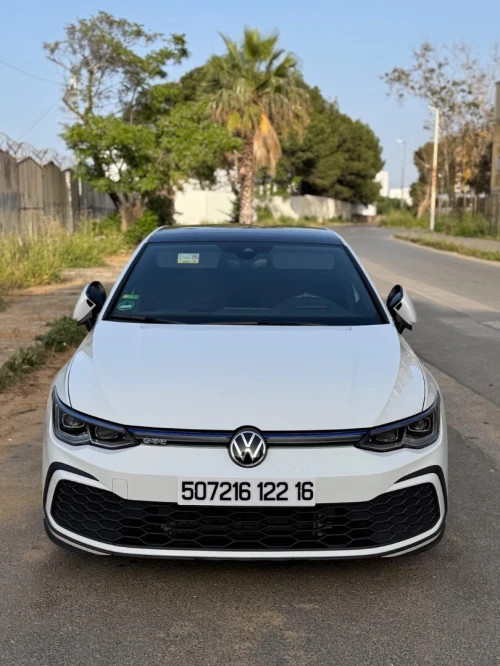Volkswagen Golf 8 2022 GTE
