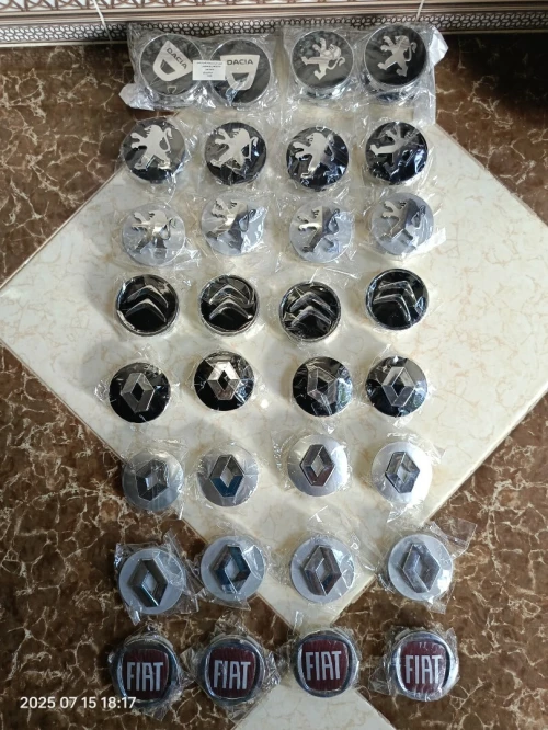 Cache moyeu Renault Peugeot Citroën Fiat 