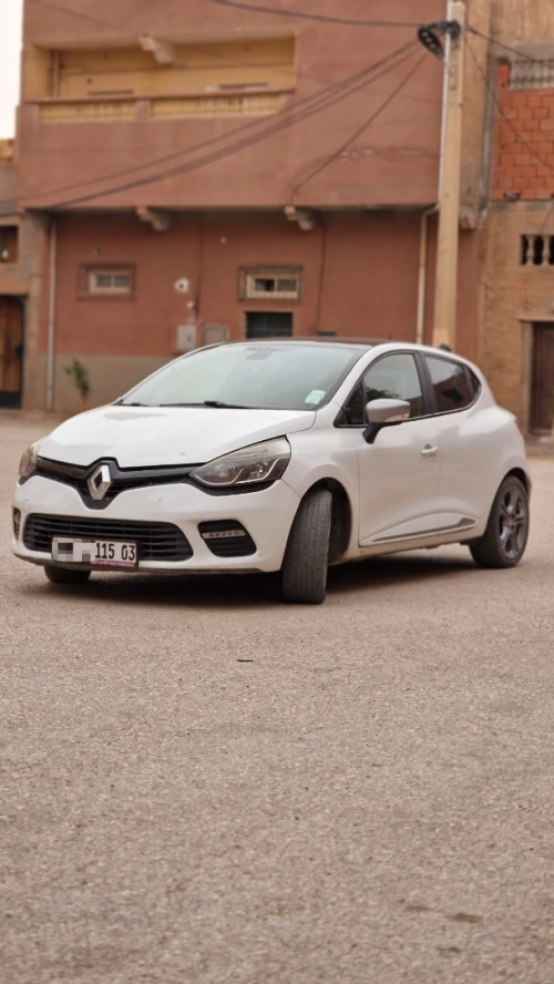 Renault Clio 4 2015 GT Line +