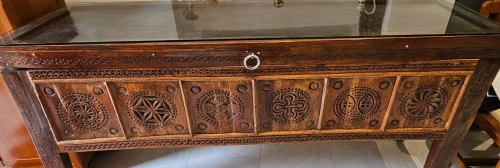 Ancier Coffre Berbère