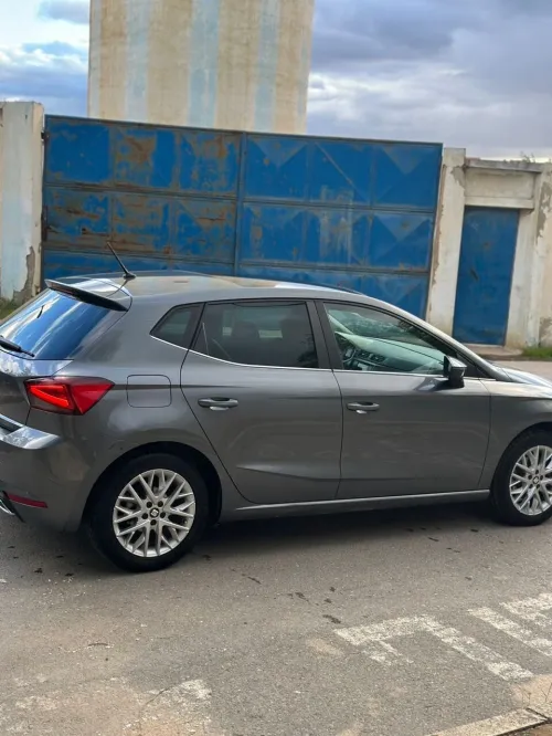 Seat Ibiza 2018 HIGH