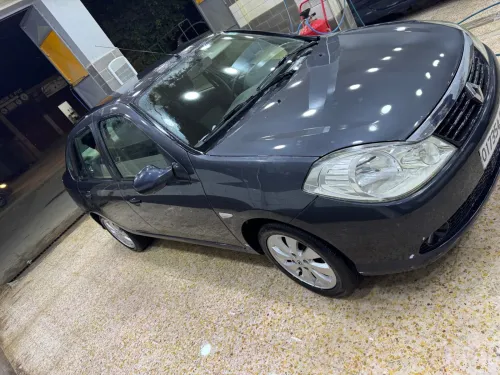 Renault Symbol 2010 ماشي 52 ألف ريال