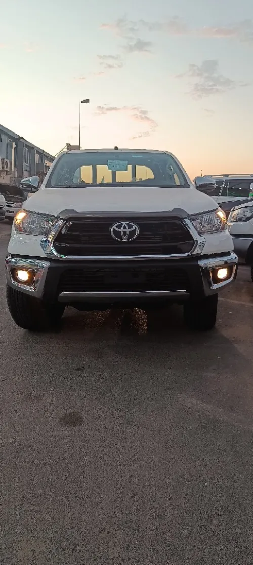 Toyota toyota-Hliux 2025 