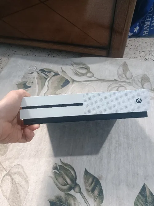 X box 1 s 