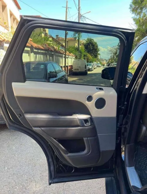 Land Rover Range Sport 2019 HSE 7 place