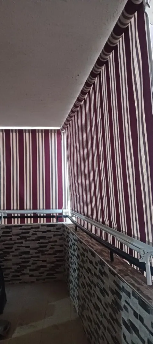 store extérieur sur mesure llaza 2024