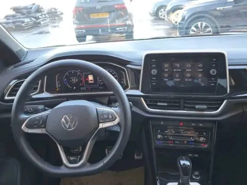 Volkswagen T-Roc 2024 R-Line 