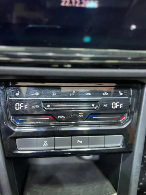 Volkswagen Touran 2023 Rlin