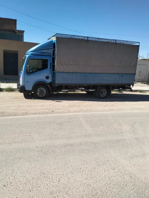 Nissan CABSTAR 2014