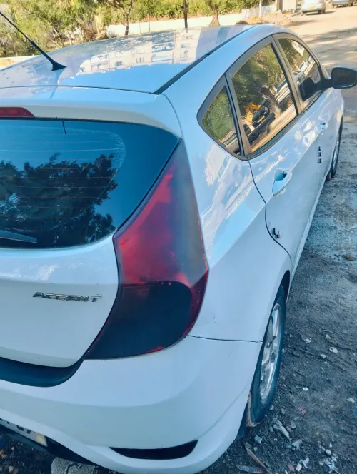 Hyundai Accent RB  5 portes 2014 Préstige