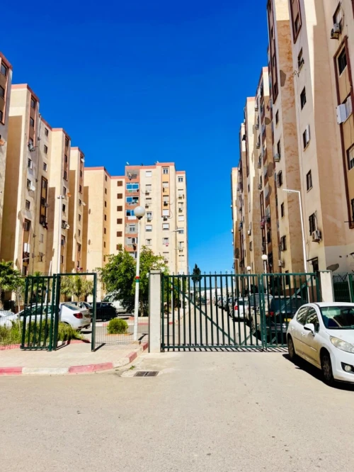 Location vacances Appartement F3 Alger Ain benian