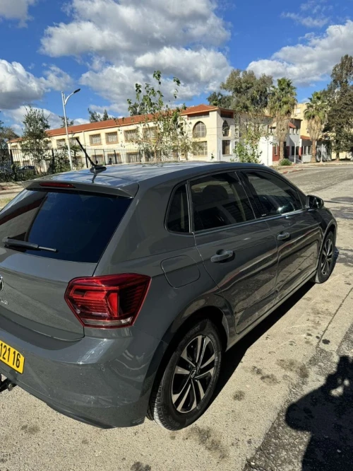 Volkswagen Polo 2021 United