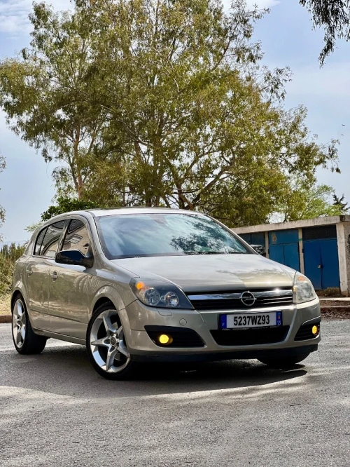 Opel Astra 2006 H