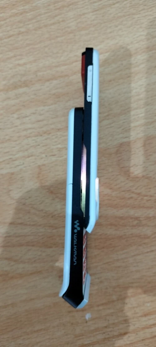 Sony ericsson W580i