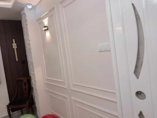 Installation de Moulures et Alternatives en Bois