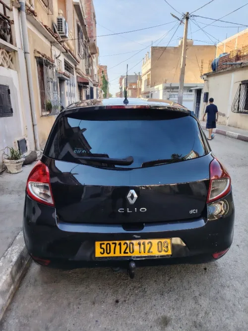 Renault Clio 3 2012 Night and Day