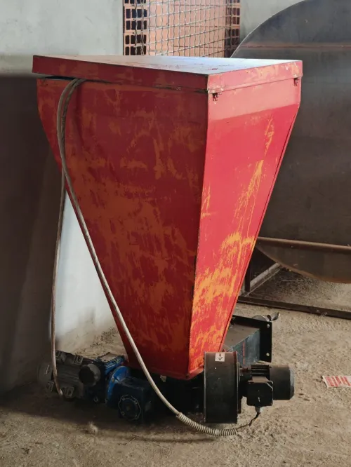 Vise huilerie+ chaudière huilerie 