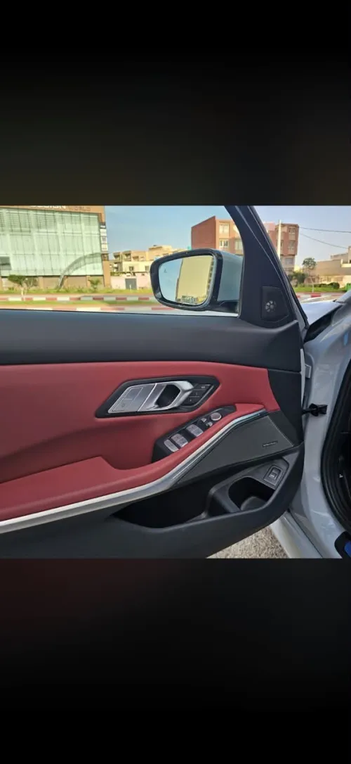 BMW Série 3 2025 X Drive pack M