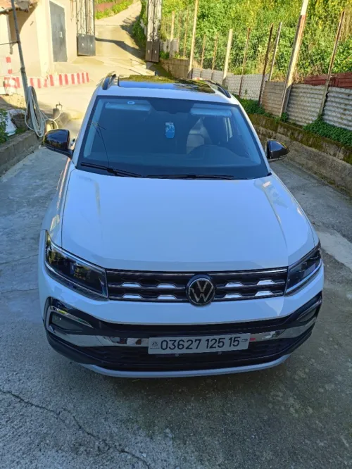 Volkswagen T-Cross 2025 R-line