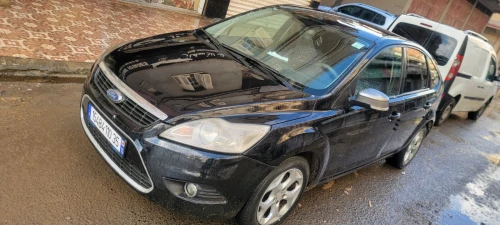 Ford Focus 4 portes 2010 Focus 4 portes