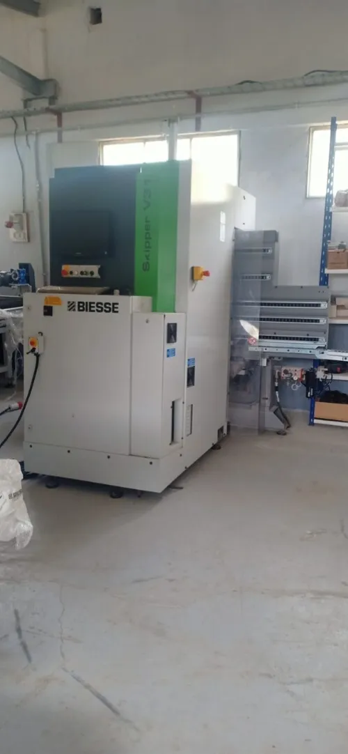 SERVICE INSTALLATION MAINTENANCE DES MACHINES INDUSTRIELLES 