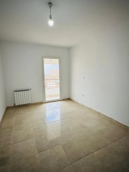 Location Appartement F4 Oran Bir el djir