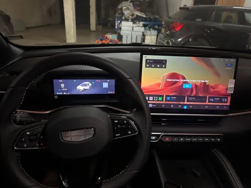Geely Coolray 2026 