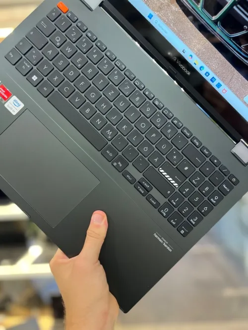 ASUS VIVOBOOK FLIP 16 2 en 1 RYZEN 7 7730U 16/1TERRA