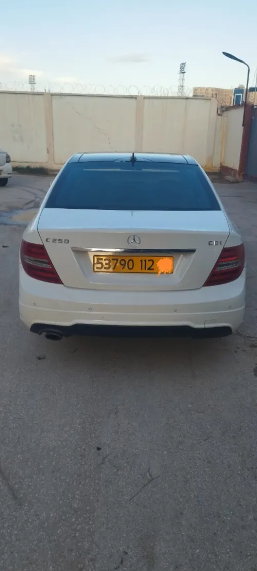Mercedes Classe C 2012 250 AVANTGARDE Designo