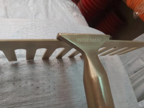 Râteau en bronze antidéflagrant